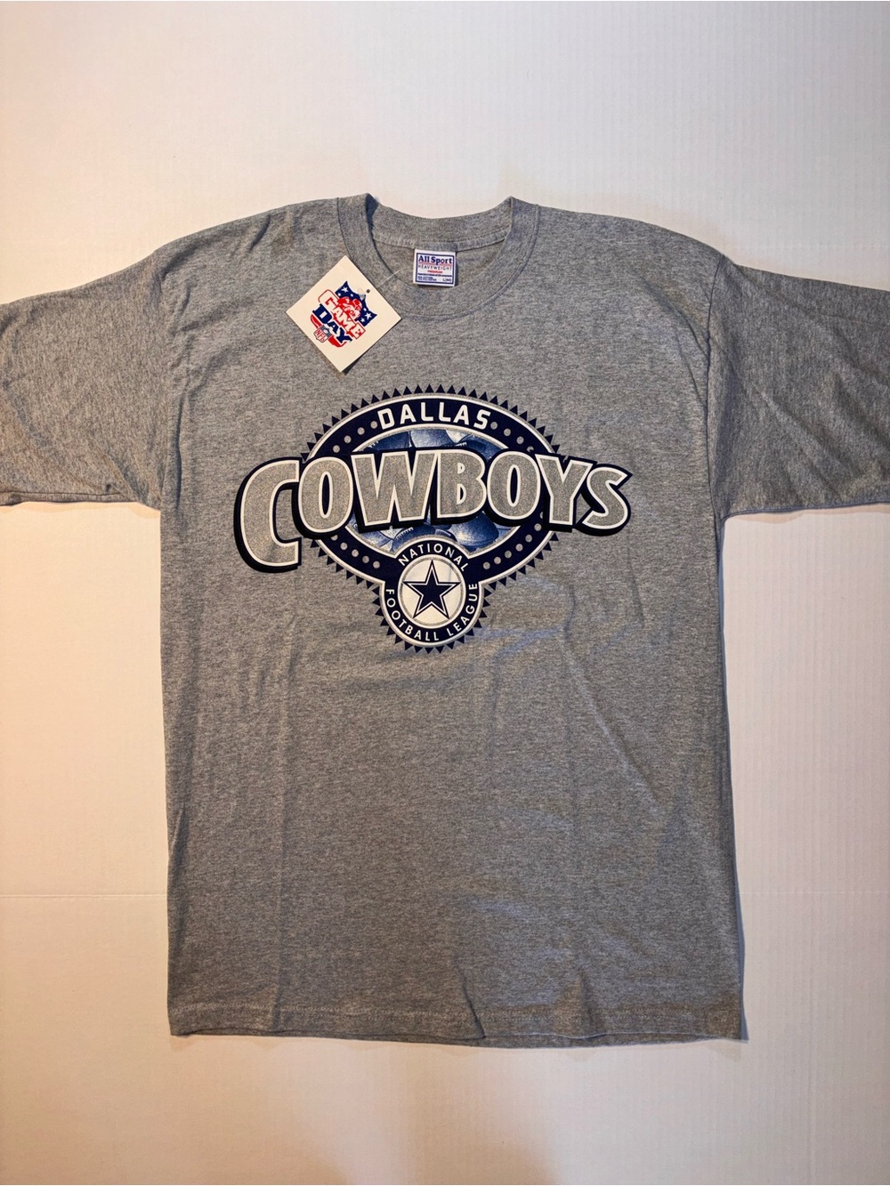 Vtg All Sport NFL Game Day Dallas Cowboys 90’s Football T-shirt Sz L BNWT